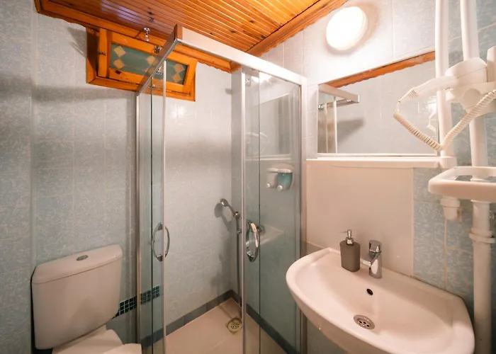 Δωμάτια σε οικογενειακή κατοικία Totelya