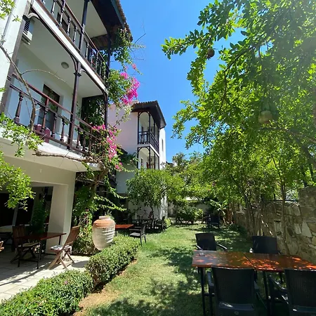 Totelya Pansiyon Akyaka (Mugla)