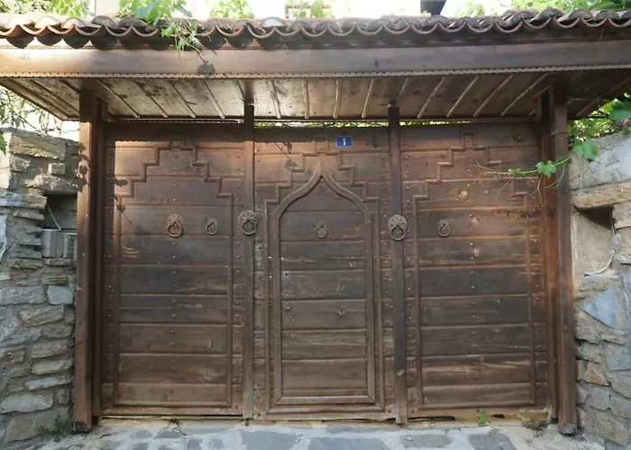 Totelya * Акьяка